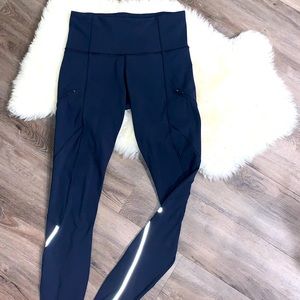 Deals for Lululemon Old Pant Styles 